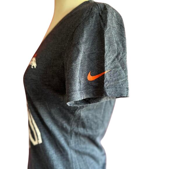 Broncos Shirt Womens Size Medium Gray Football Sporty Denver Big Game Weekend - Picture 4 of 6